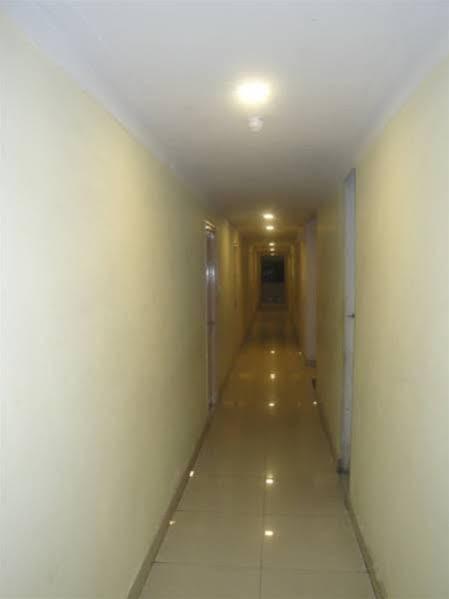 Oyo Hotel Lakshmi Paradise Visakhapatnam Exterior foto